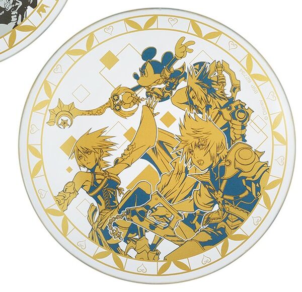 Assiette – Kingdom Hearts – en verre Aqua Mickey Terra Ventus 14 cm Ichiban Kuji Linking Hearts D Prize